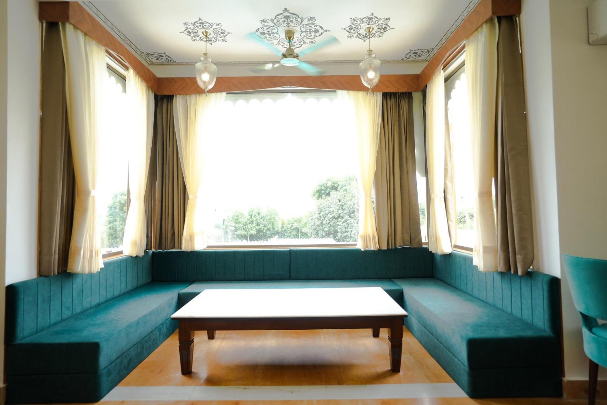 Maangarh Resorts Удайпур Екстериор снимка